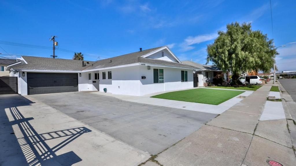H&H Modern Lux 4Bd 1 King Suite 3 Queen Socal Disney Westminster Esterno foto